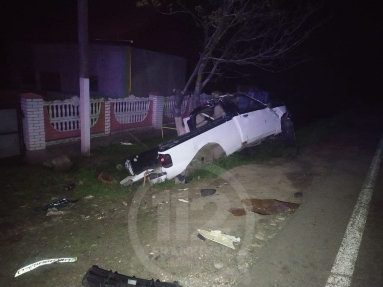 Травматична ДТП: на Прикарпатті у автівки на ходу відірвалося колесо (ФОТО) 7 photo 2021 05 25 03 38 07