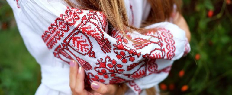 Скільки вишиванок мають у своєму гардеробі жителі Франківська? (ВІДЕО) 11 vyshyvanka article