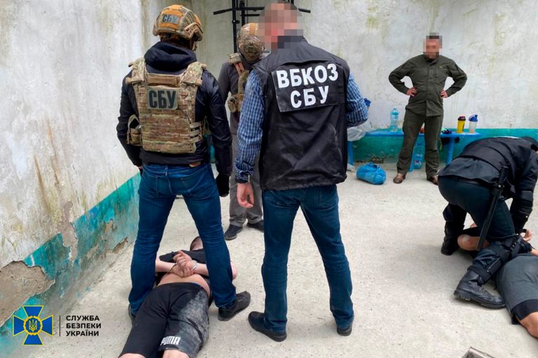СБУ викрила організоване угруповання на масштабному виготовленні та збуті амфетаміну (ВІДЕО) 6 12br