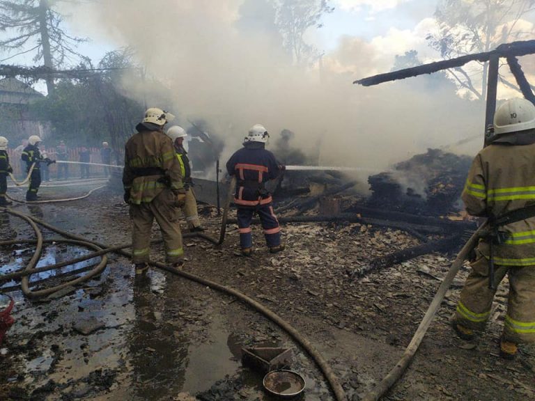 На Долинщині трапилася нищівна пожежа: перші подробиці (ФОТО) 11 199427925 4017719421681196 7678092413954027975 n