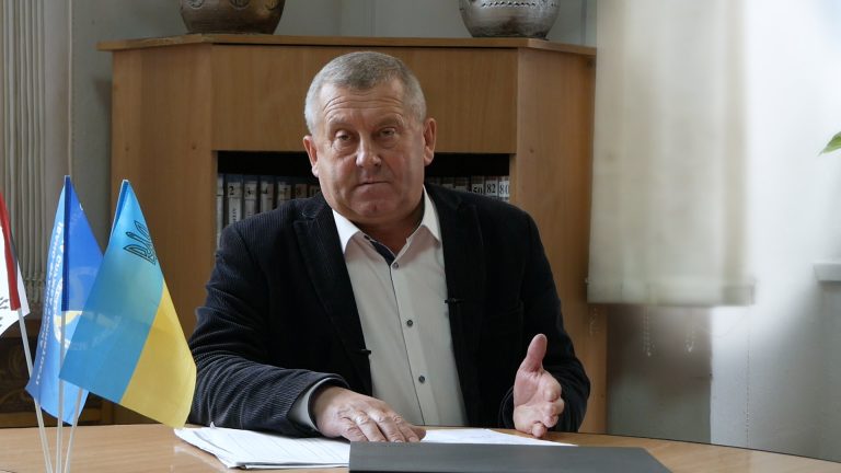 Люди Прикарпаття: історії що надихають: директор Коломийської філії Івано-Франківського обласного центру зайнятості Мирослав Мацьків 2 2 3