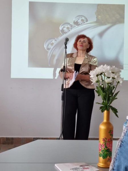 В Бурштині презентували поетичну збірку Мар'яни Чепіль-Савчук 