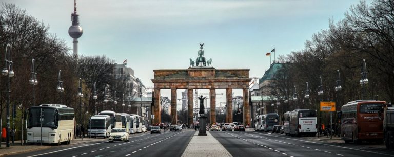 Німеччина відкриває кордони для вакцинованих туристів 12 53e17ab85f3268a6