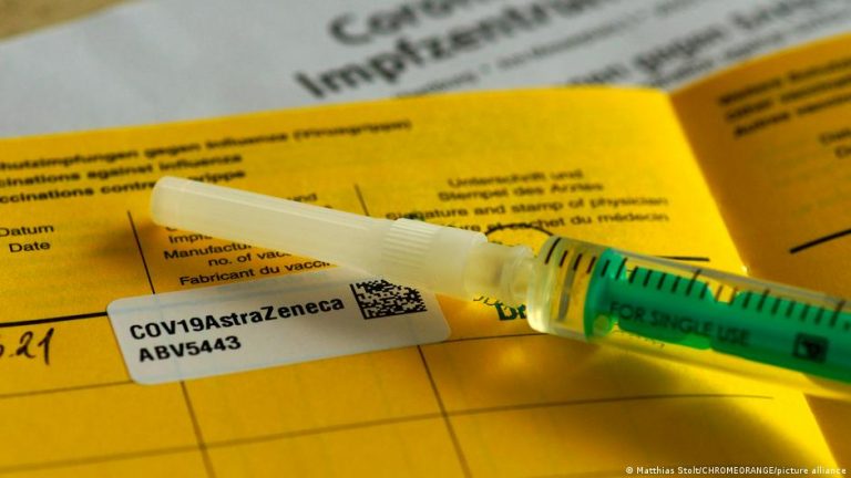 Вакцинація в Україні: де за останню добу зробили найбільше щеплень 3 На Рожнятівщині повідомили, скільки людей вже вакцинувалися проти Covid-19
