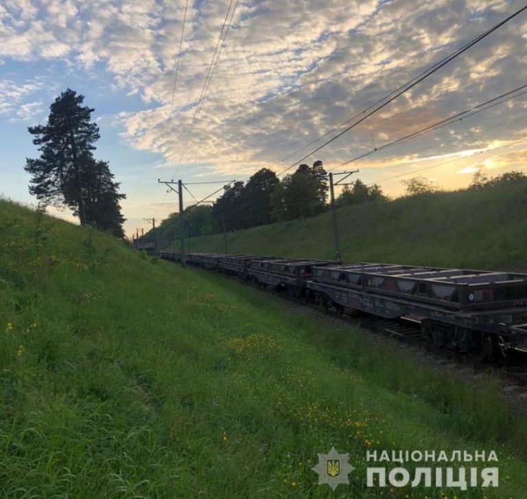 На Львівщині молоду жінку переїхав потяг 12 На Львівщині молоду жінку переїхав потяг