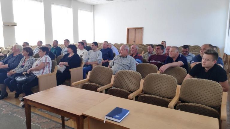 У Тлумачі представили нового керівника КП «Тлумачкомунсервіс» (ФОТО) 3 У Тлумачі представили нового керівника КП «Тлумачкомунсервіс» (ФОТО)