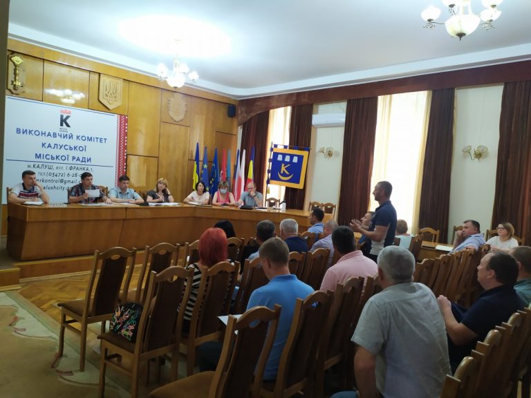 У Калуші регулярно зустрічаються з старостами сіл (ФОТО) 4 У Калуші регулярно зустрічаються з старостами сіл (ФОТО)