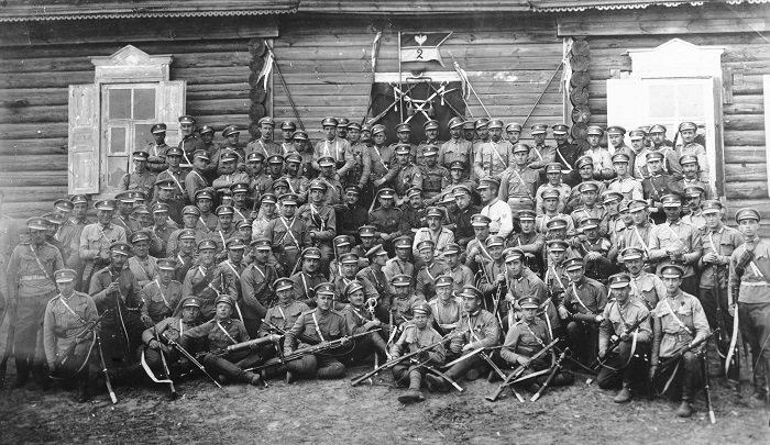 2 j eskadron 1 go kinnogo polku. 1917 rik