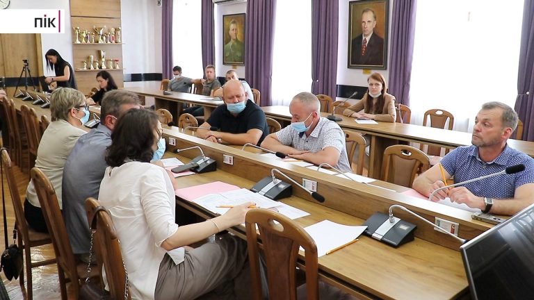 Не смієш чесно відповісти порядним перевізникам, заяви, що ти у відрядженні: так зробив на Прикарпатті начальник Укртрансбезпеки 1 Не смієш чесно відповісти порядним перевізникам, заяви, що ти у відрядженні: