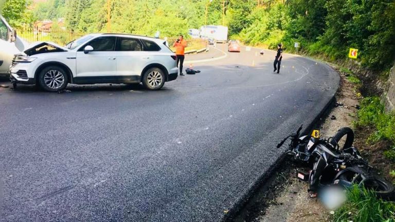У ДТП, що трапилася у Яремче, загинула молода жінка (ФОТО, ВІДЕО) 10 213722082 6202542649786323 6599170602977892297 n