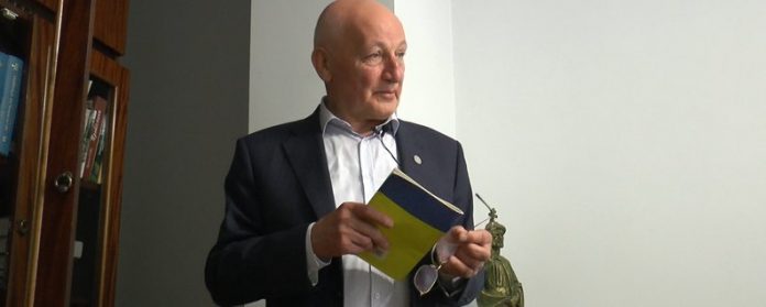 Відомий громадський діяч отримав звання почесного громадянина Франківська