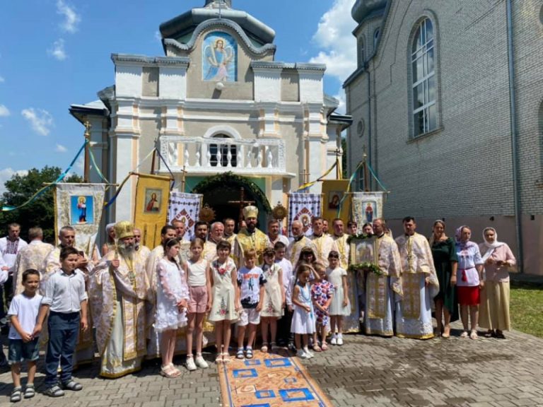 У Городенці на Павла і Петра відсвяткували храмове свято (ФОТО) 3 У Городенці на Павла і Петра відсвяткували храмове свято (ФОТО)