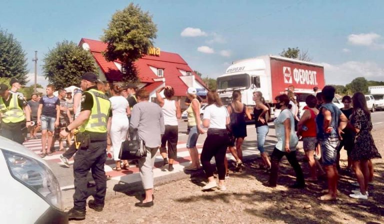Поліцейські повідомили деталі ДТП на Коломийщині, в якій постраждала дитина (ФОТО) 11 227734390 6323630364344217 7534751454664448524 n
