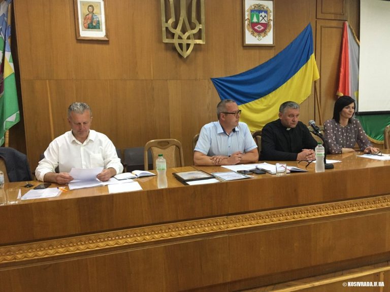 Косівські депутати вимагають пришвидшити ремонт дороги Кути - Старі Кути 8 Косівські депутати