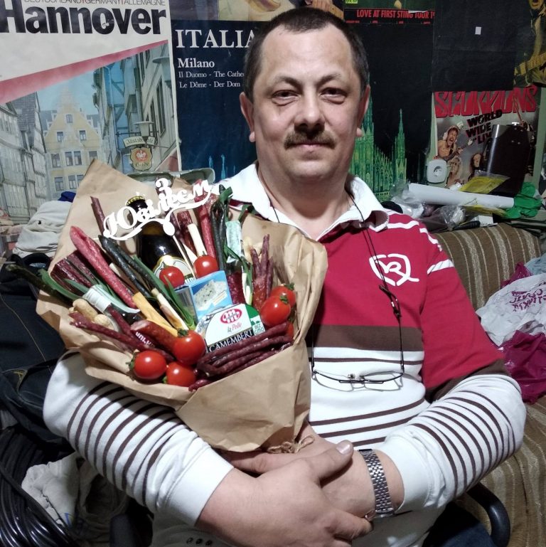На Прикарпатті звукоінженеру потрібна допомога (ФОТО) 8 90987163 2481062725542047 4127161828528619520 n