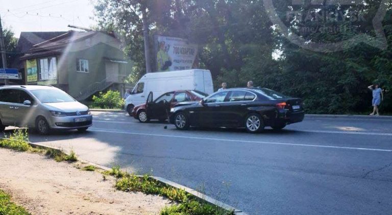 ДТП неподалік Івано-Франківська: зіштовхнулися два легковики (ФОТО) 1 photo 2021 07 24 18 19 28 2