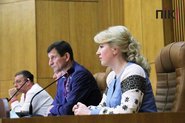 Урочиста сесія Івано-Франківської обласної ради: як це було (ФОТОРЕПОРТАЖ) 12 Урочиста сесія Івано-Франківської обласної ради