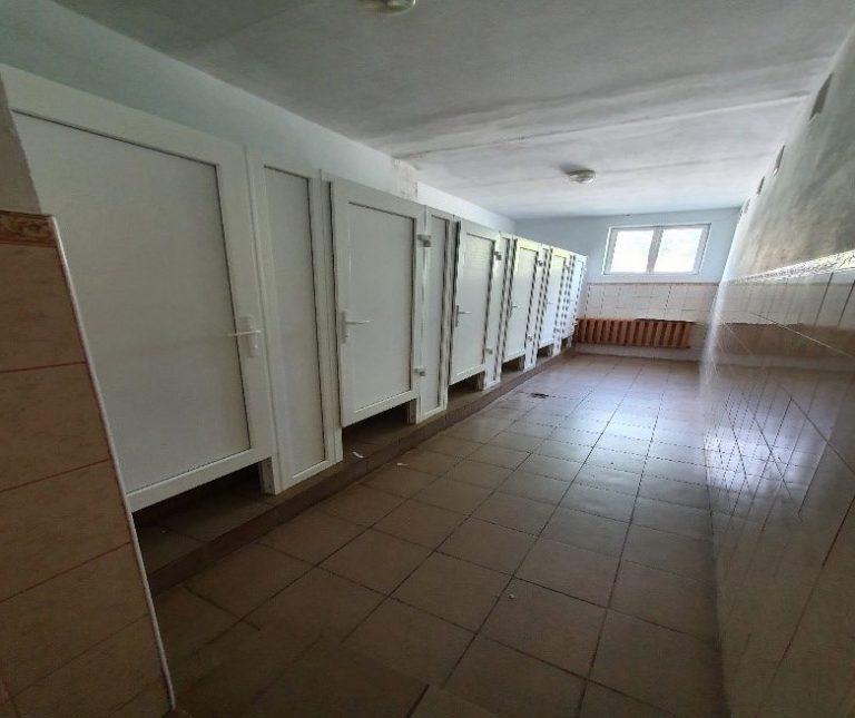 На Рожнятівщині готують школи і садочки до нового навчального року (ФОТО) 12 На Рожнятівщині готують школи і садочки до нового навчального року (ФОТО)