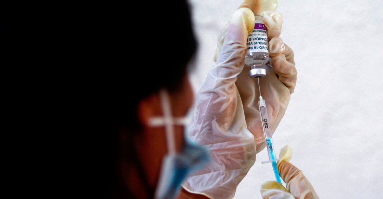 ВООЗ тестує три нові препарати від COVID-19 7 200805 vacts reuters 960x380 0