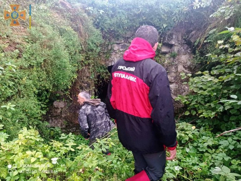 На Долинщині тривають пошуки чоловіка, який пішов у лісовий масив та не повернувся (ФОТО) 14 227699532 4158780140908456 575067379140144883 n