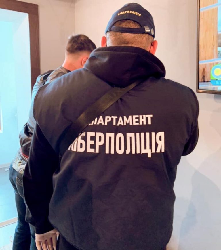 На Прикарпатті держвиконавця судитимуть за незаконні дії (ФОТО) 6 На Прикарпатті держвиконавця судитимуть за незаконні дії (ФОТО)