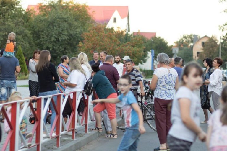 Місце зустрічі змінити не можна: Коломийський голова назвав людям точну адресу 4 232543339 941638453085839 6458483412093126623 n