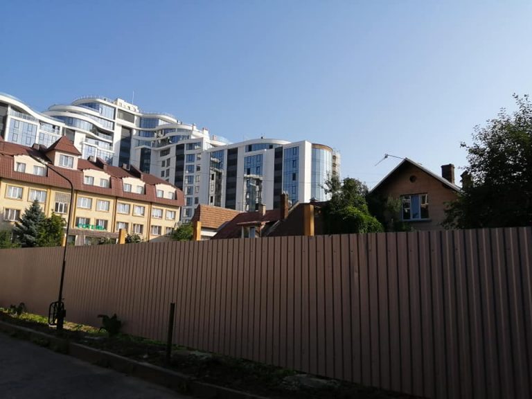 У Франківську незабаром зникне ще один давній будинок (ФОТО) 15 235757364 1662329177295663 2414446376540157585 n