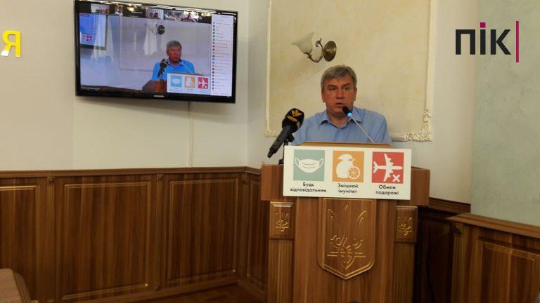 На Прикарпатті найнижчий в Україні рівень вакцинації: міністр МОЗ спеціально збирає нараду