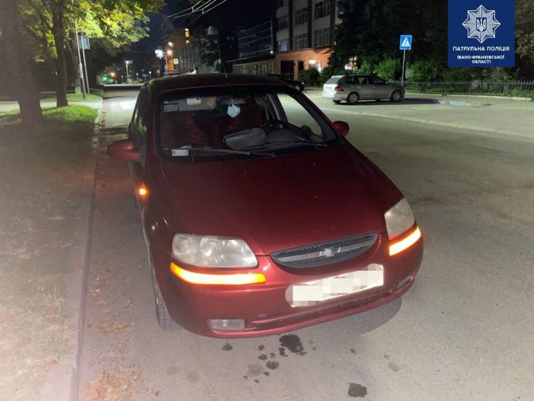 У Франківську виявили п’яного водія "під кайфом" (ФОТО) 2 237058273 4291558444261589 1312924575002423592 n