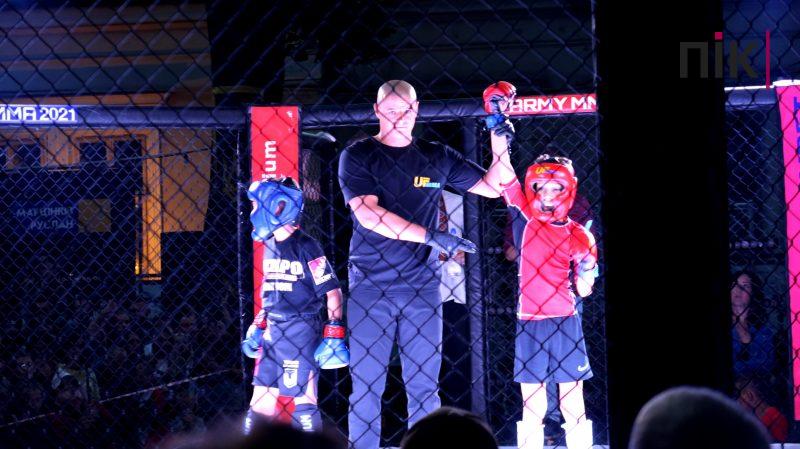 "АRMY MMA": у Палаці Потоцьких влаштували видовищні бої (ФОТО, ВІДЕО) 7 АRMY MMA в Івано-Франківську