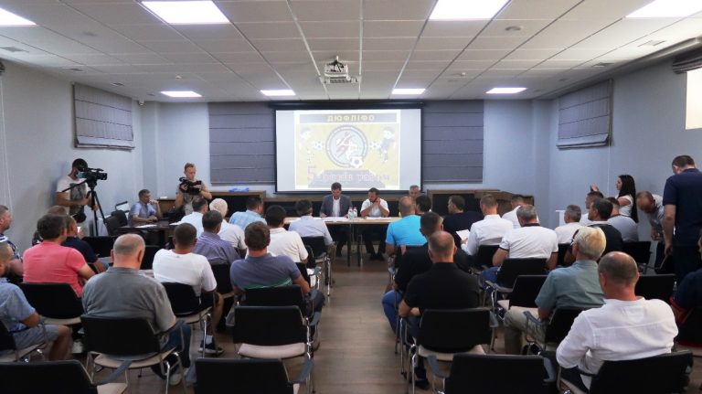 П'ять років поступу: дитячо-юнацька футбольна ліга Франківщини обрала голову (ФОТО) 2 8 2