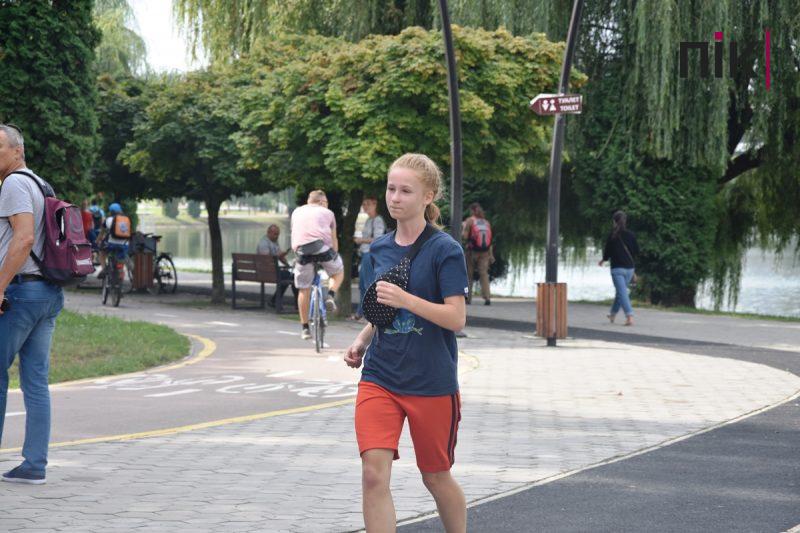 У Франківську влаштували патріотичний забіг та флеш-моб із фарбами холі (ФОТО, ВІДЕО) 19 флеш-моб із фарбами холі в Івано-Франківську