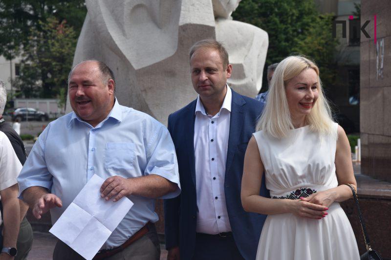 26 нових автомобілів швидкої допомоги отримали райони Прикарпаття (ФОТО) 12 26 нових автомобілів швидкої допомоги отримали райони Прикарпаття