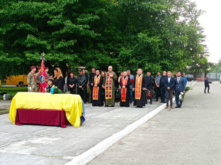 У Львові поховали бійця, який загинув на Сході ще у 2015 році (ФОТО) 10 IMG 20210827 091949