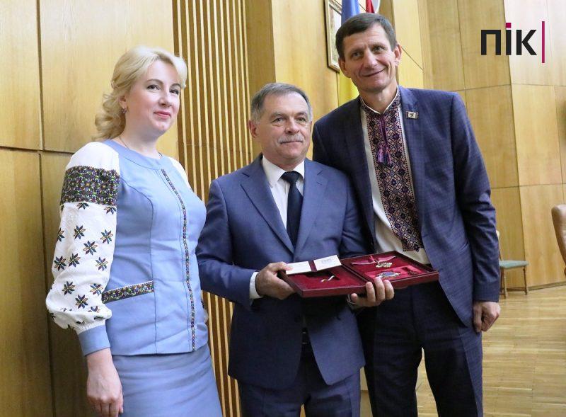 Урочиста сесія Івано-Франківської обласної ради: як це було (ФОТОРЕПОРТАЖ) 5 Урочиста сесія Івано-Франківської обласної ради