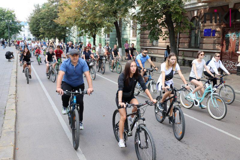 Люди Прикарпаття: масштабний святковий велопробіг в Івано-Франківську