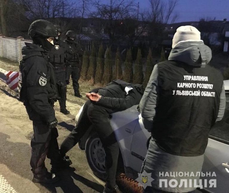 На Львівщині судитимуть злочинців, які нападали на заробітчан та забирали гроші (ФОТО, ВІДЕО)