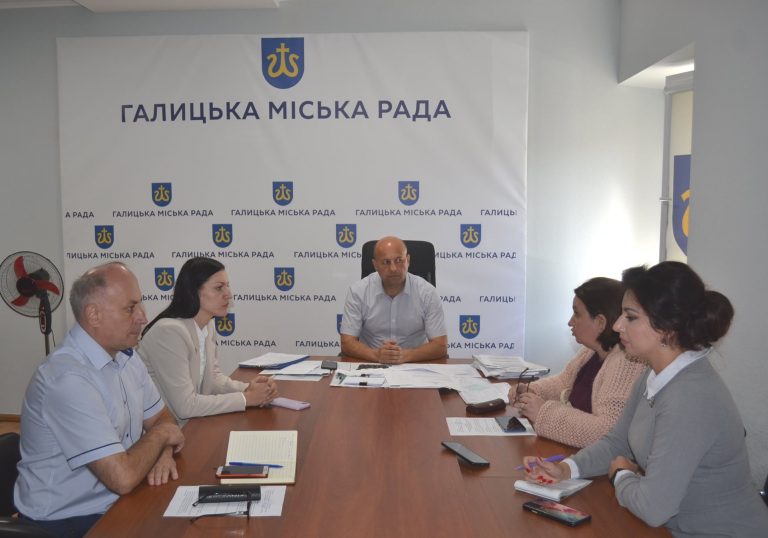 У Галицькій громаді розгорнули додаткові пункти щеплення проти Covid-19 (ФОТО) 4 У Галицькій громаді розгорнули додаткові пункти щеплення проти Covid-19 (ФОТО)