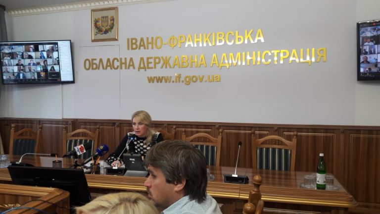 Чи закрив Кабмін очі на низький рівень вакцинації у школах Прикарпаття 2 241459338 984979872234910 5160195608769931993 n
