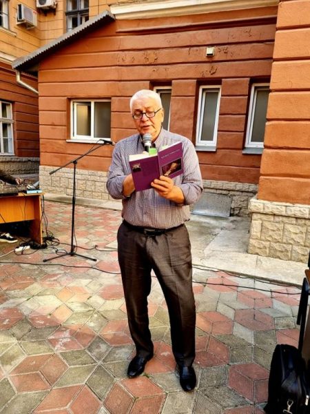 Богдан Томенчук презентував франківцям нову поетичну збірку