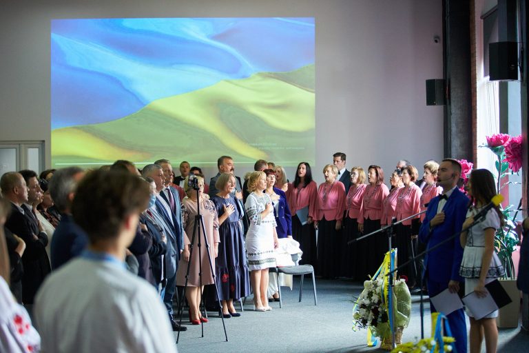 У Франківську нагородили вчителів преміями імені Богдана Ступарика (ФОТО) 7 243835374 401238161572446 5660040923772592408 n