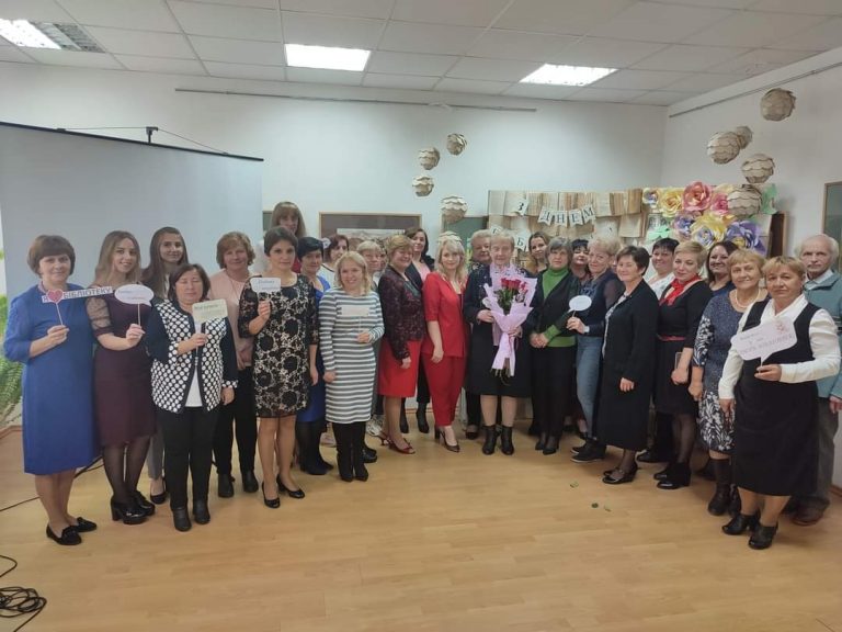 За самовіддану працю: у Долині нагородили бібліотекарів (ФОТО) 2 FB IMG 1632928454377
