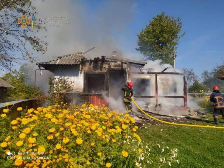 На Коломийщині горів будинок (ФОТО) 12 FB IMG 1633002093696