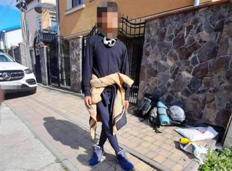 У Франківську патрульні затримали іноземця, який порушував громадський порядок (ФОТО) 1 photo 2021 09 06 17 44 42