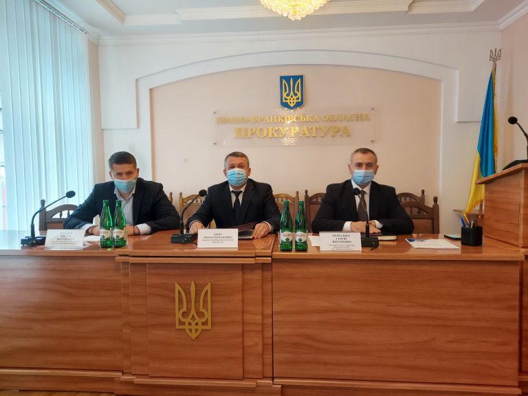 70 корупційних правопорушень та 14 злочинних угрупувань : у прокуратурі проаналізували криміногенну ситуацію на Прикарпатті 10 unnamed 2 1
