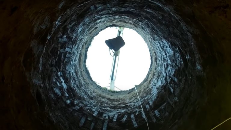 На Долинщині втопився у власній криниці немолодий чоловік 2 12