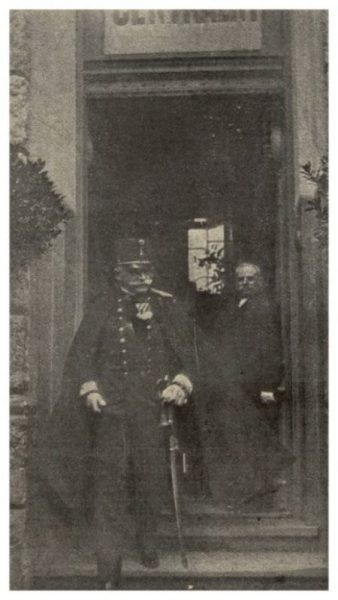 1913 r. Na foto nachalnyk generalnogo shtabu Konrad fon Gettsendorf gist gotelyu Kesslera. scaled
