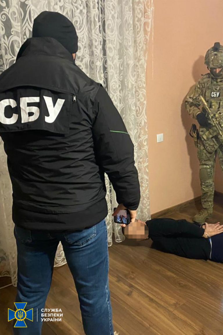 На Прикарпатті викрили групу наркоторговців (ФОТО)