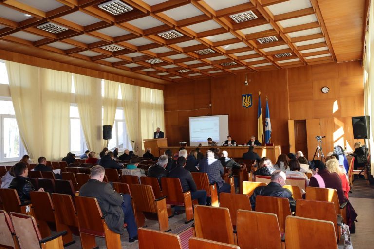 Стало відомо, чому в Долині на сесії міської ради не прийняли жодного рішення по земельним питанням