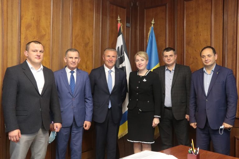 У Франкіську повернулися до питання будівництва Палацу спорту (ФОТО) 11 615c668dc19ed830607328